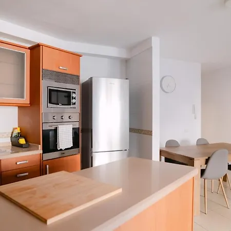 Apartment Media Noche