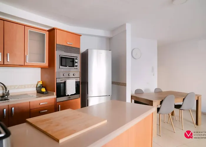 Media Noche * 伊科德·德·洛斯·维诺斯