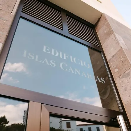 Media Noche Apartment *