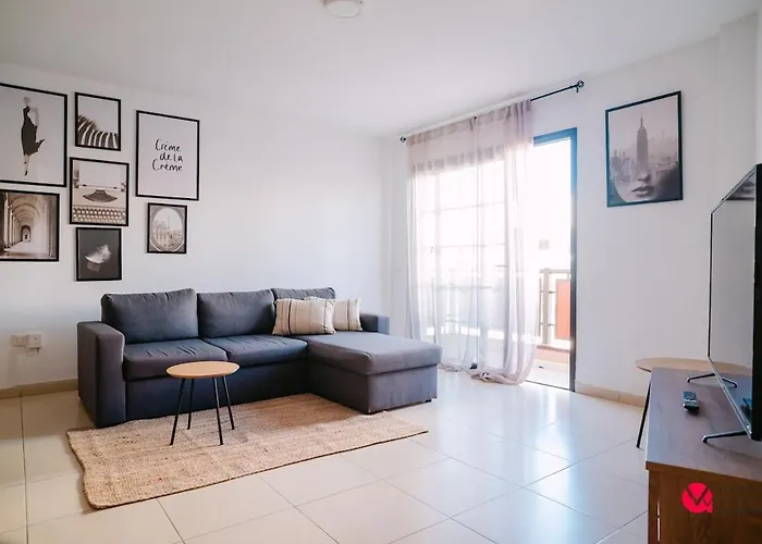 Apartment Media Noche *