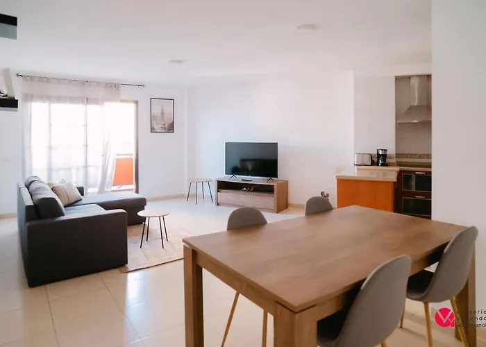 Apartment Media Noche *